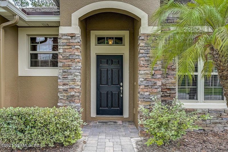1276 Matengo Cir, St Johns, FL 32259