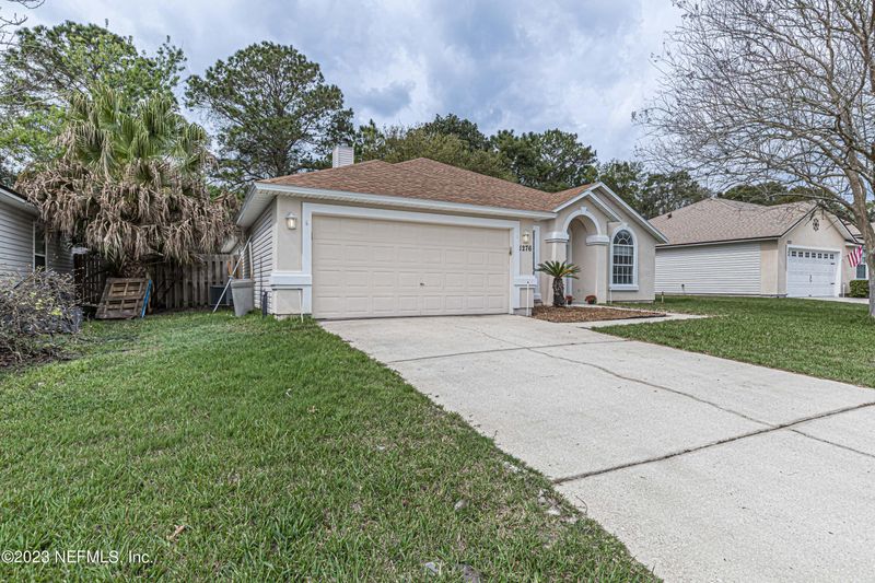 1276 Summit Oaks Dr W, Jacksonville, FL 32221