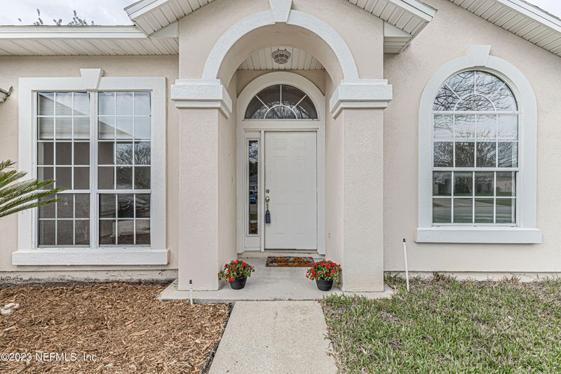 1276 Summit Oaks Dr W, Jacksonville, FL 32221