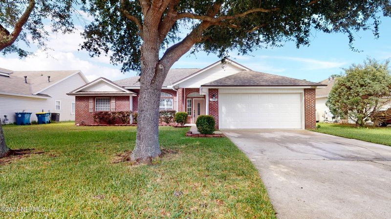12790 Dunns View Dr, Jacksonville, FL 32218