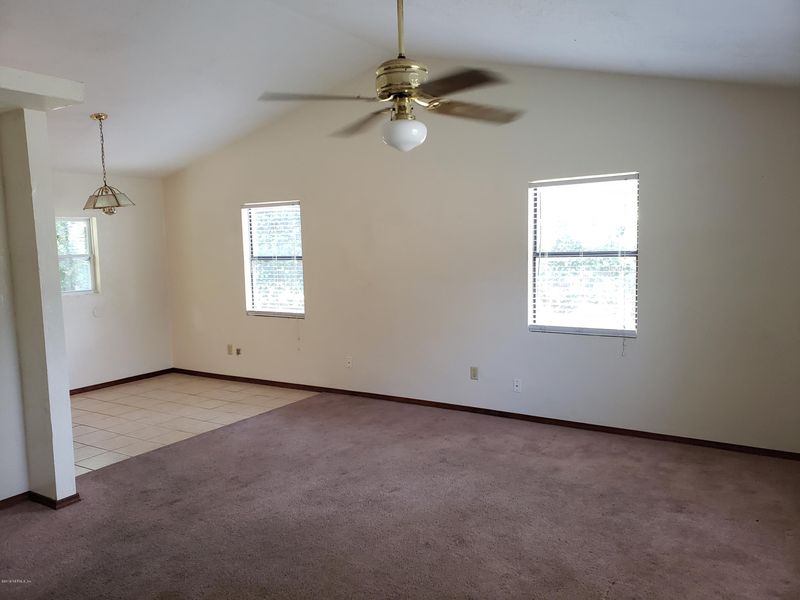 128 Eliam Rd, Melrose, FL 32666