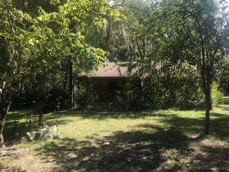 128 Lake Carleton Dr, Melrose, FL 32666