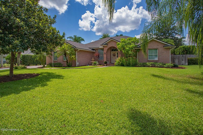 12834 Hawk Crest Pl, Jacksonville, FL 32258