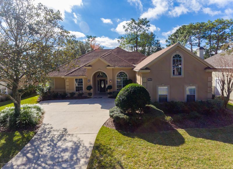 12844 Quailbrook Dr, Jacksonville, FL 32224