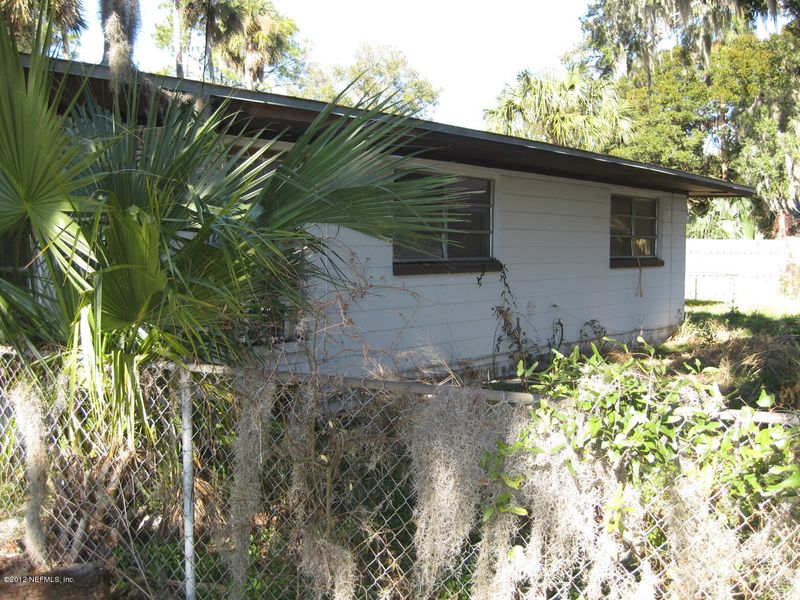 1285 Green Cay Ave, Atlantic Beach, FL 32233