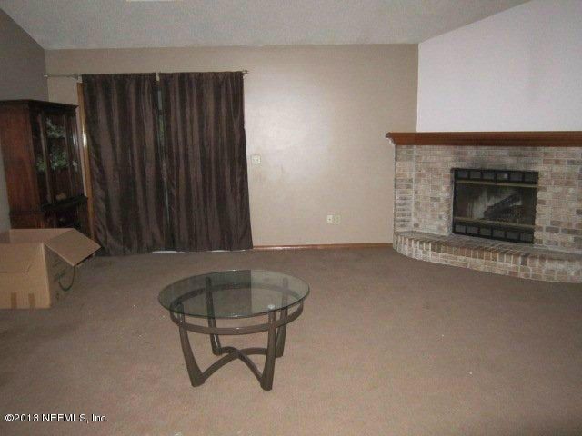 1287 Bee St, Orange Park, FL 32065