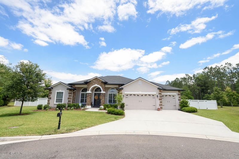 129 E Berkswell Dr, St Johns, FL 32259