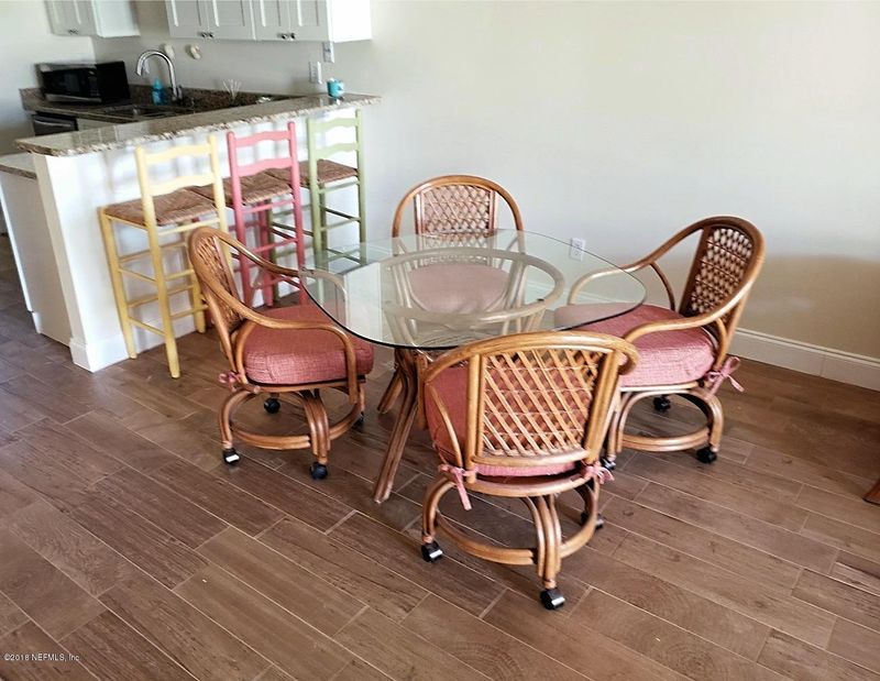 129 Rio Del Mar St #B, St Augustine, FL 32080