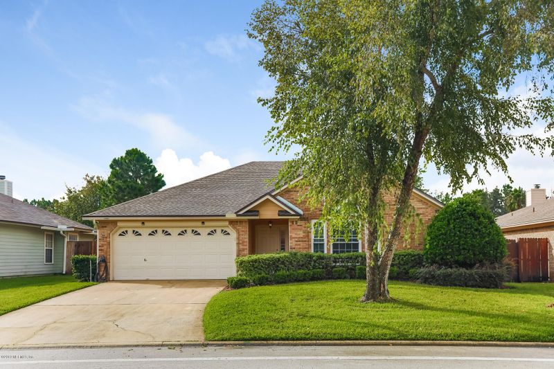 12902 Bentwater Dr, Jacksonville, FL 32246