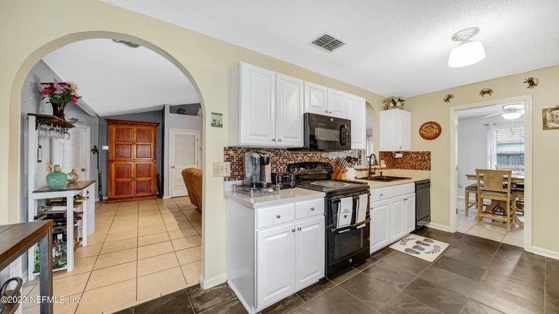 12905 Deep River Way, Jacksonville, FL 32224