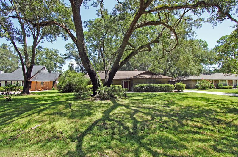12915 Silver Oak Dr, Jacksonville, FL 32223