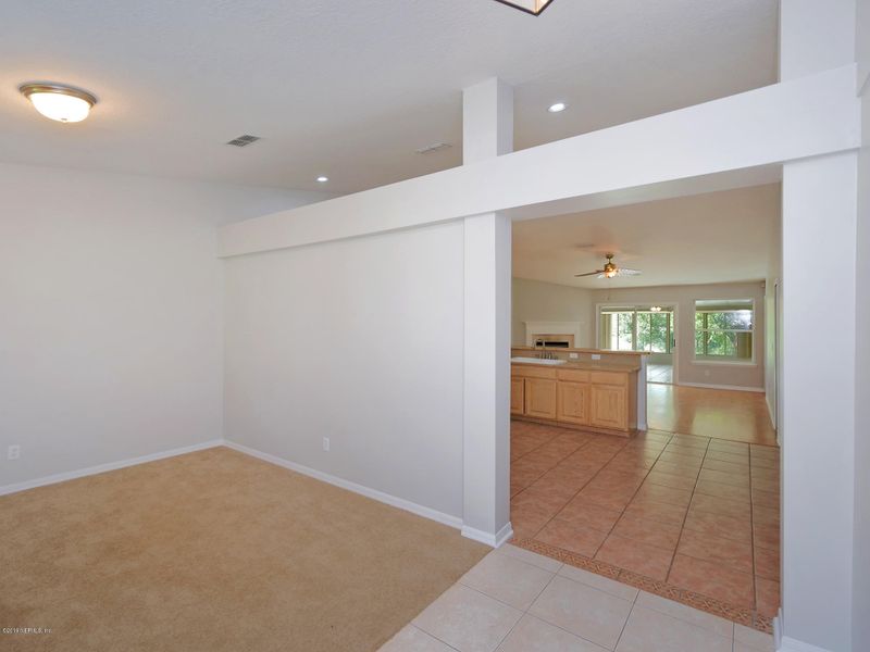 12948 Winthrop Cove Dr, Jacksonville, FL 32224