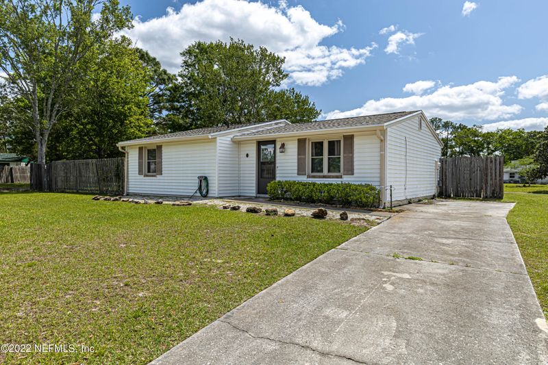 1295 Eagle Ct, Orange Park, FL 32065