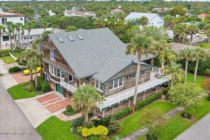 1296 Beach Ave, Atlantic Beach, FL 32233