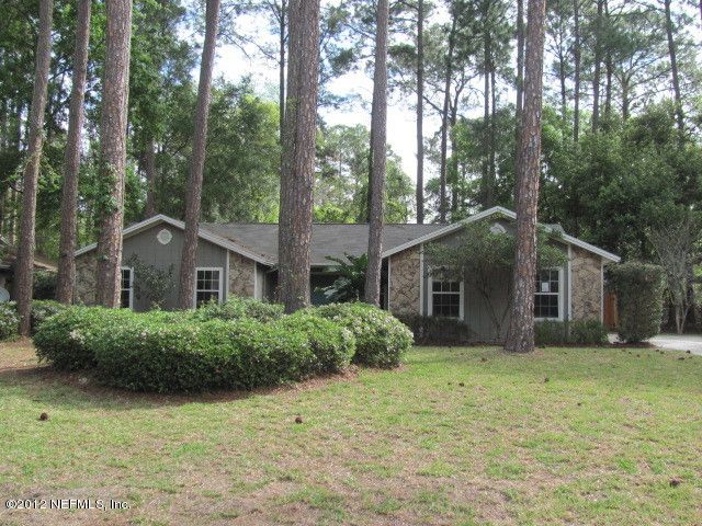 12983 Silver Oak Dr, Jacksonville, FL 32223