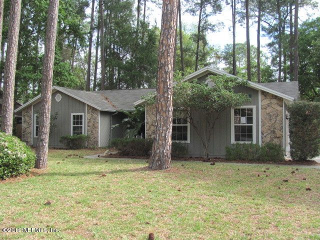 12983 Silver Oak Dr, Jacksonville, FL 32223