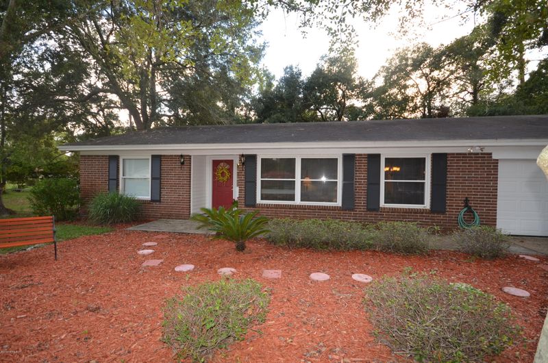 12994 Chameleon Dr, Jacksonville, FL 32223