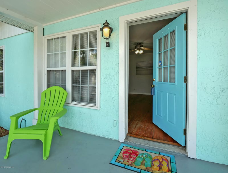 130 Jackson Rd, Atlantic Beach, FL 32233