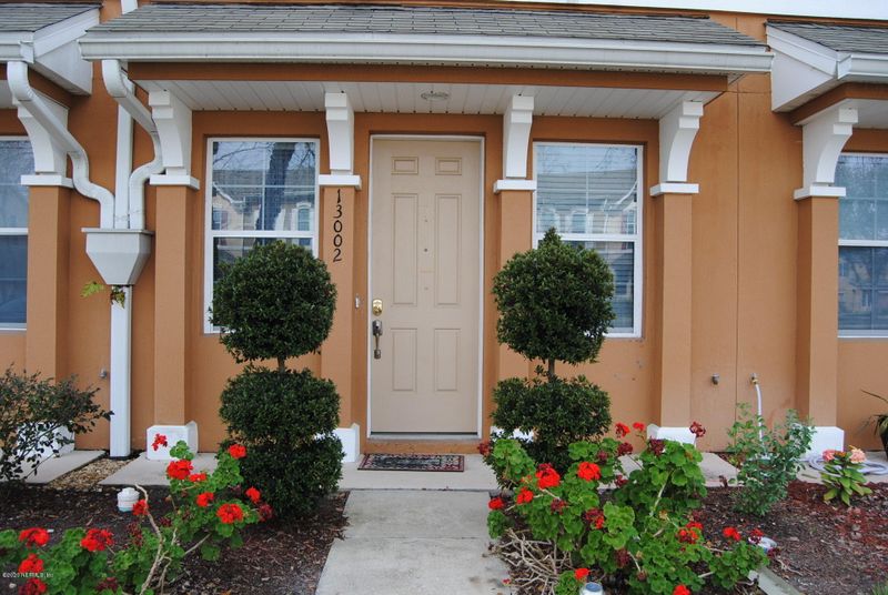 13002 Surfside Dr, Jacksonville, FL 32258