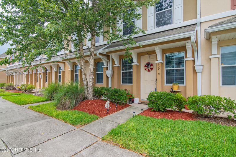 13016 Sunset Lake Dr, Jacksonville, FL 32258