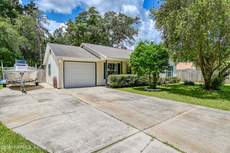 1303 Eisenhower Dr, St Augustine, FL 32084