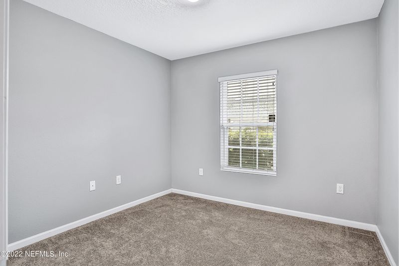 1304 Biscayne Grove Ln, Jacksonville, FL 32218