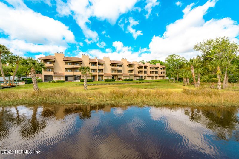 1307 River Hills Cir #20, Jacksonville, FL 32211
