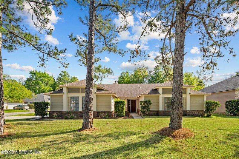 13070 Tall Tree Dr S, Jacksonville, FL 32246