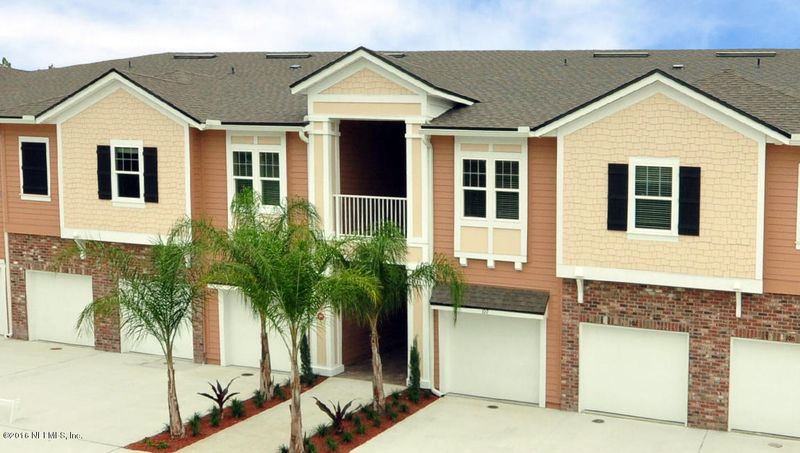 131 Burnett Ct #112, St Johns, FL 32259