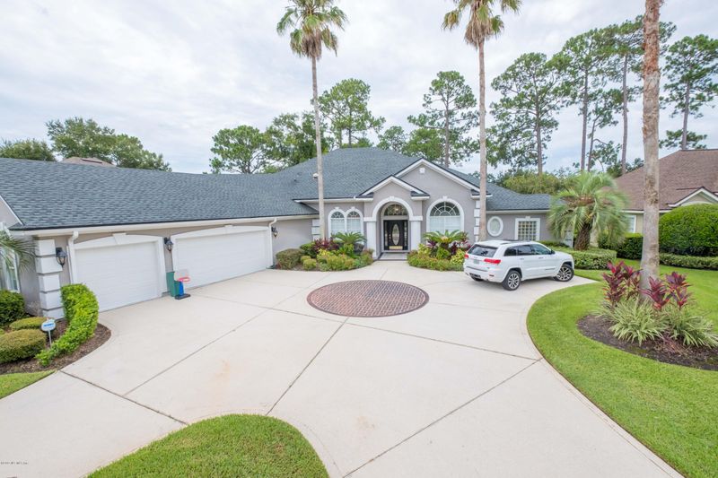 13136 Wexford Hollow Rd N, Jacksonville, FL 32224