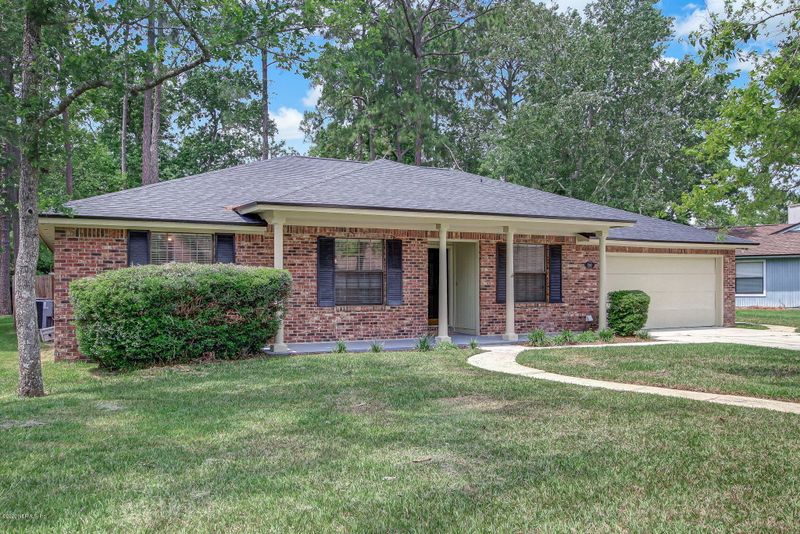 13140 Rivergate Trl E, Jacksonville, FL 32223