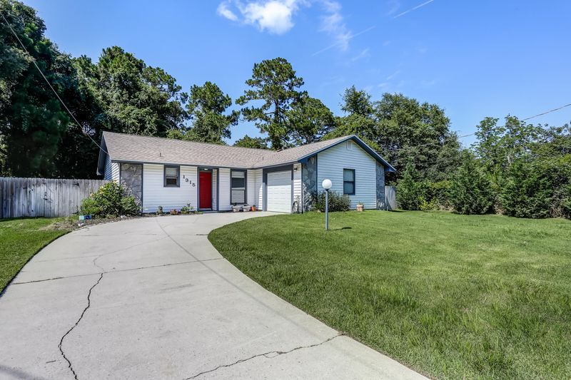 1315 Lime St, Fernandina Beach, FL 32034