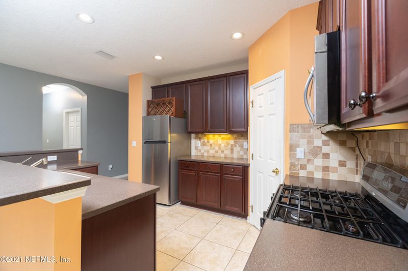 1317 Stonehedge Ct, St Augustine, FL 32092