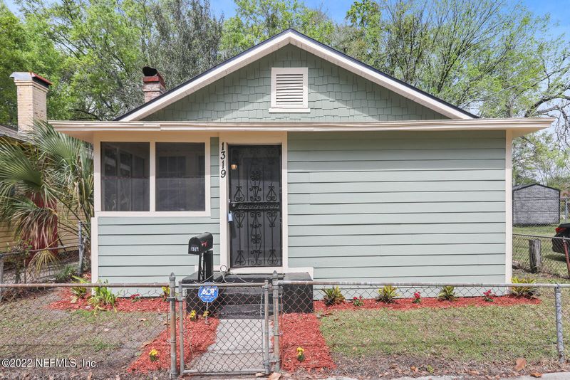 1319 22nd St W, Jacksonville, FL 32209