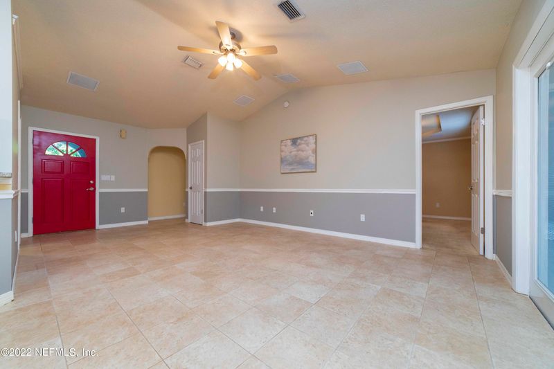1319 Eisenhower Dr, St Augustine, FL 32084