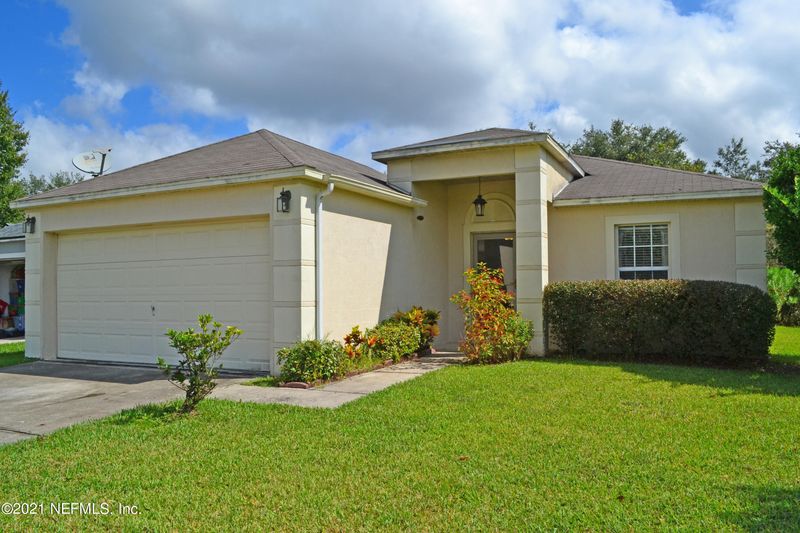 1319 Setter Ct, Middleburg, FL 32068