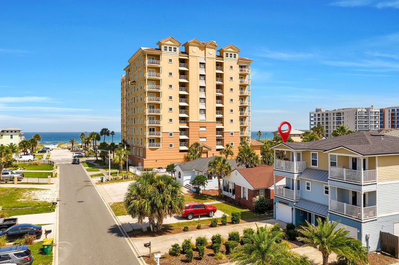 132 9th Ave N, Jacksonville Beach, FL 32250