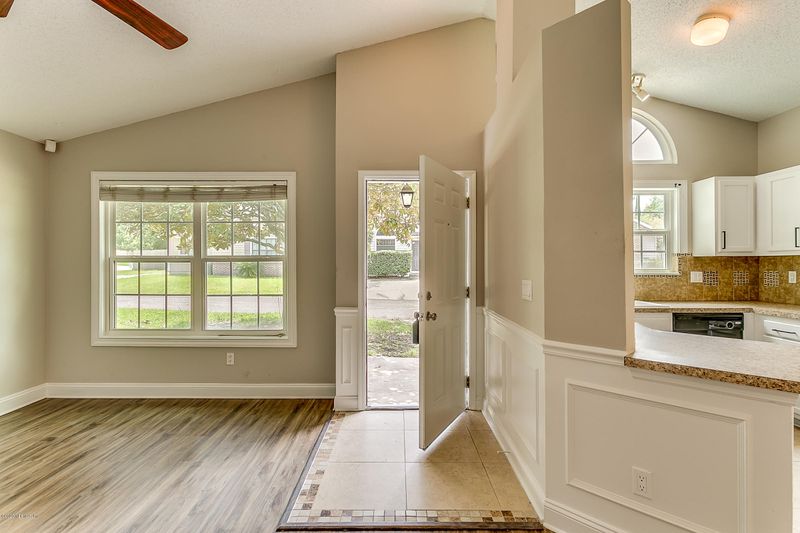 1323 Gettysburg Dr #B, Orange Park, FL 32065