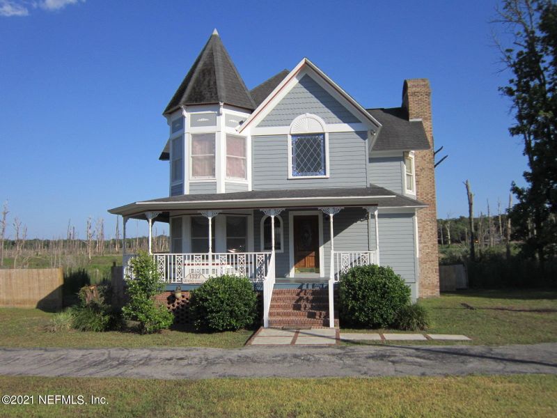1323 State Rd 100, Melrose, FL 32666