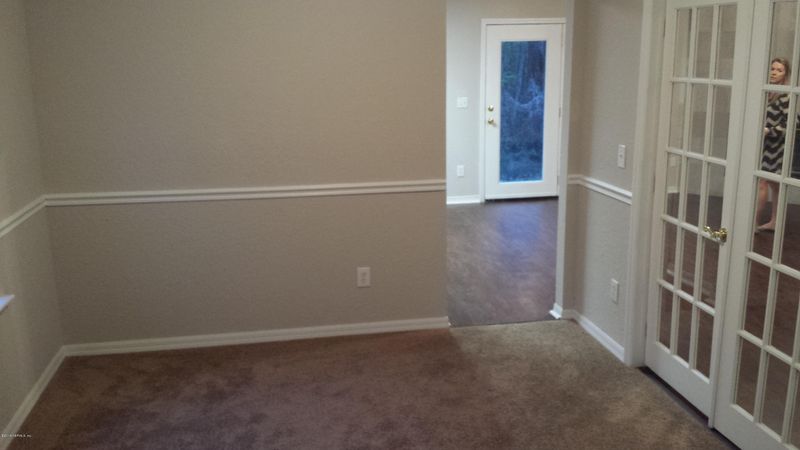 1324 High Plains Dr S, Jacksonville, FL 32218