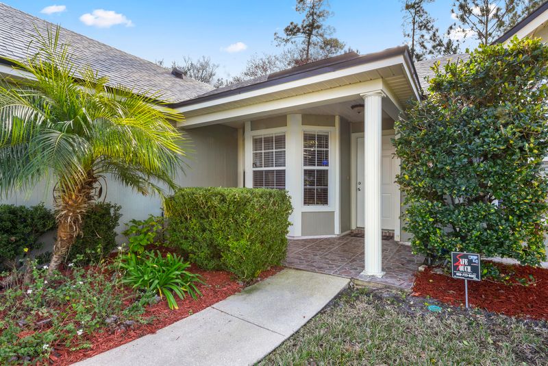 13258 Pacemaker Dr, Jacksonville, FL 32225