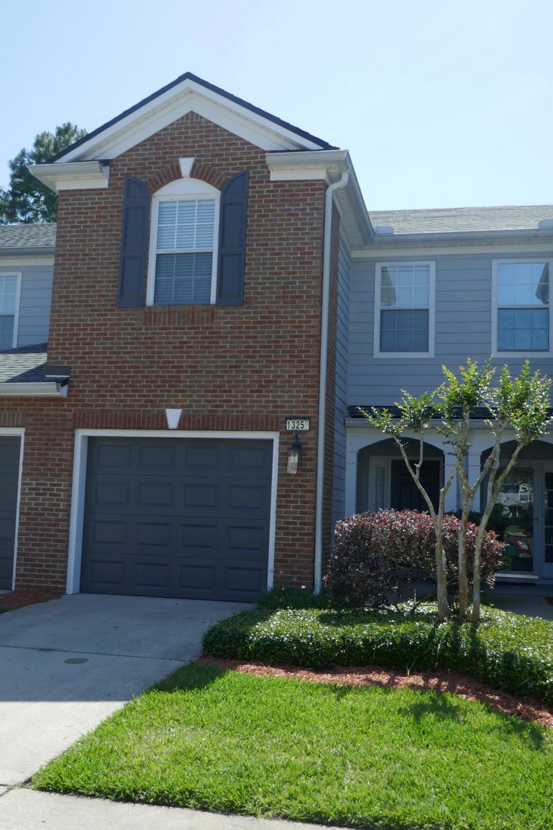 13259 Stone Pond Dr, Jacksonville, FL 32224