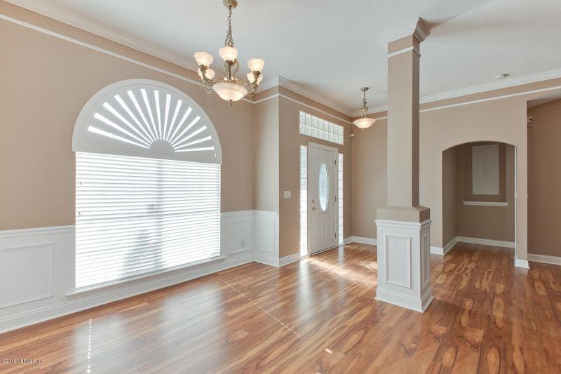 13270 Lanier Rd, Jacksonville, FL 32226