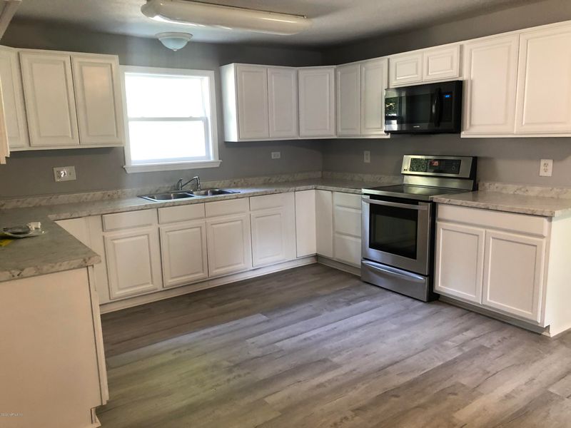 1328 Myra Ln, Jacksonville, FL 32254
