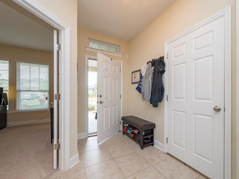 133 Castlegate Ln, St Johns, FL 32259