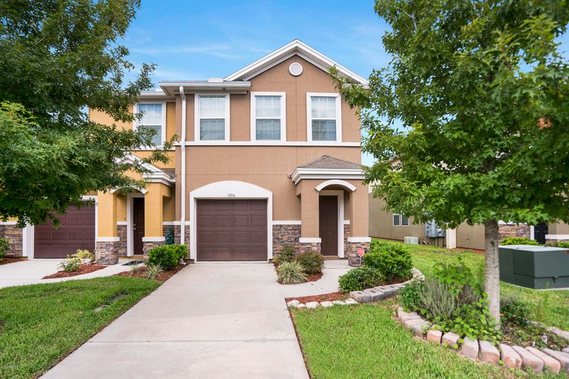 13316 Ocean Mist Dr, Jacksonville, FL 32258