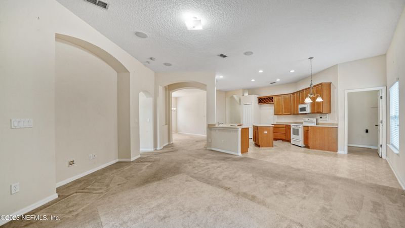 13327 Smithwick Ln, Jacksonville, FL 32226