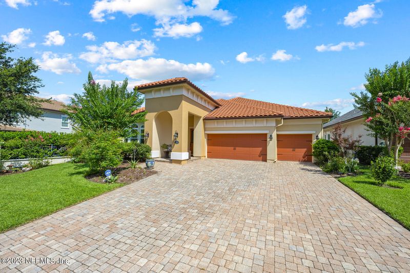 1333 Heritage Manor Dr, Jacksonville, FL 32207