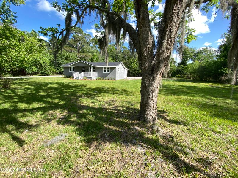 1333 Howard Rd, Jacksonville, FL 32218