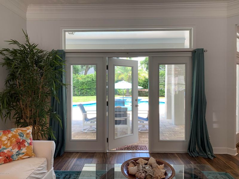 1335 Marsh Harbor Dr, Jacksonville, FL 32225
